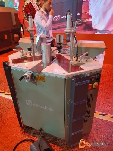 Photo 2 of aluminum press